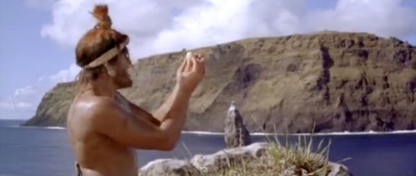 Extrait du film Rapa Nui (1994), cérémonie de l'Homme oiseau, Tangata manu.